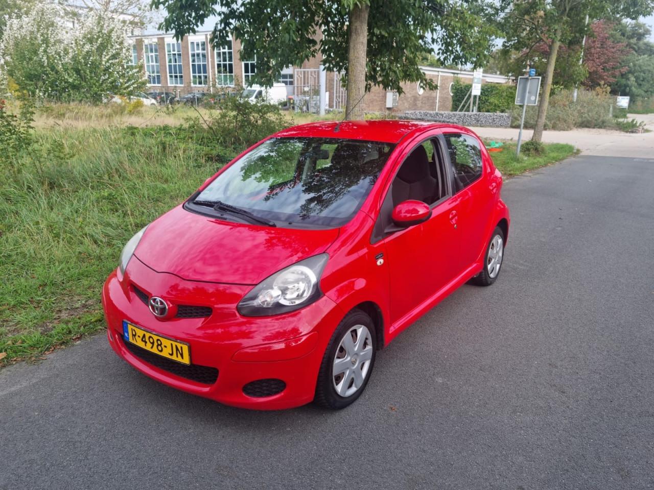 Toyota aygo 1.0i automaat 5 deurs heel mooi 150.000km apk 10-2027