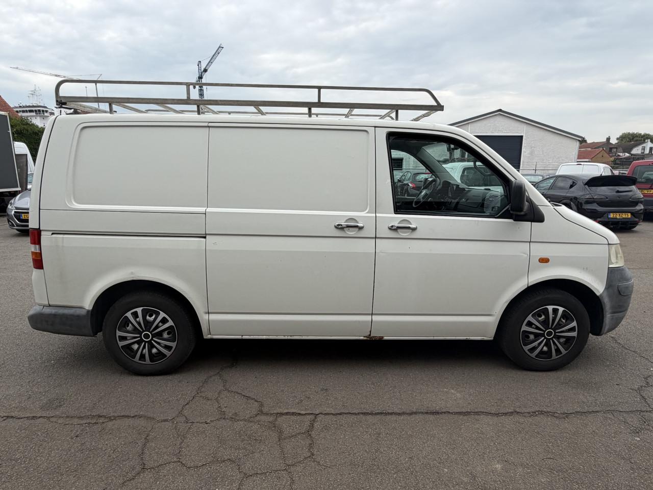 Volkswagen Transporter 1.9 TDI Bouwjaar 2004 NAP ! ! !