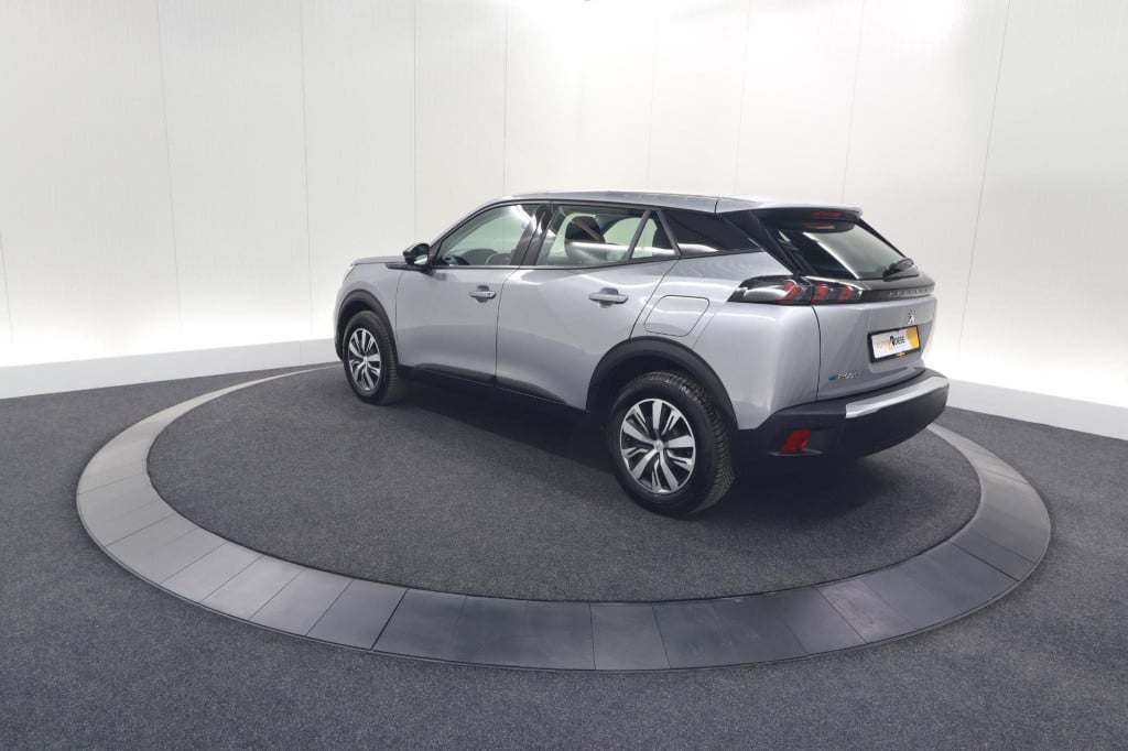 Peugeot E-2008 ev active 50 kwh | camera | navigatie | climate control | ap
