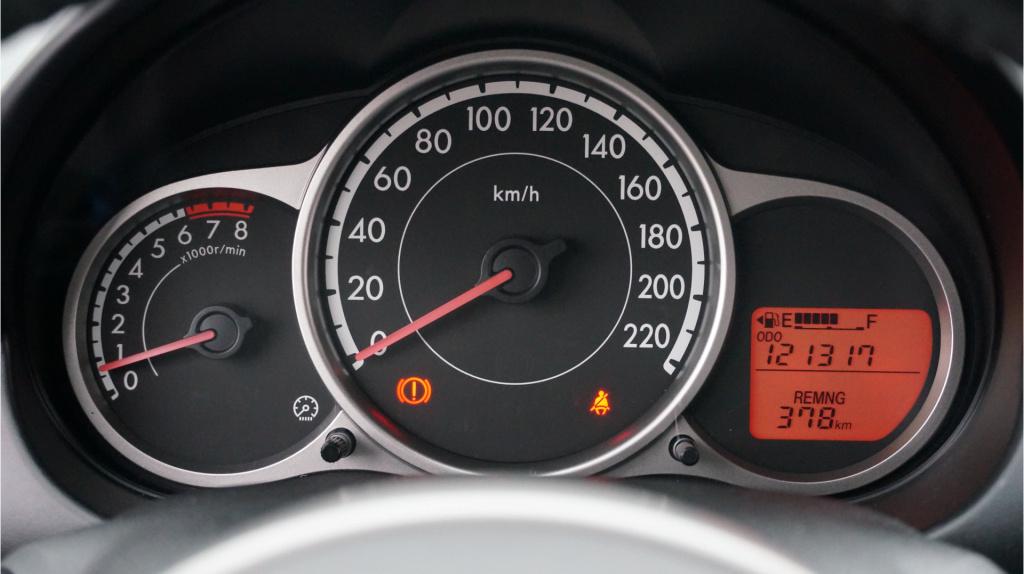 Mazda 2 1.3 gt-m line rijklaar incl garantie