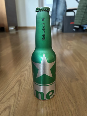 Aluminium flesje Heineken (met inhoud 33 cl)