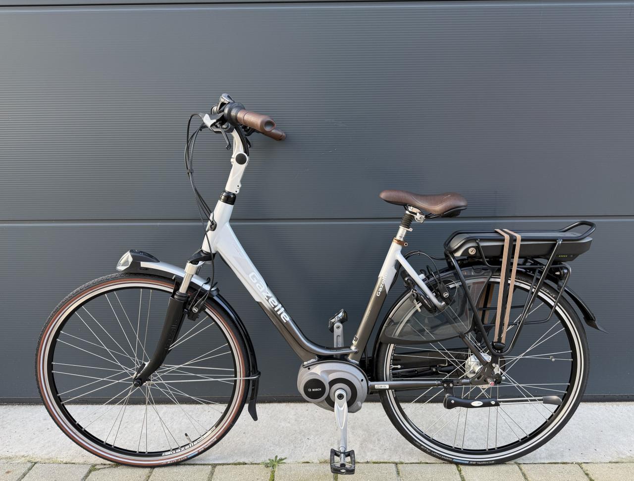 Gazelle Orange middenmotor elektrische fiets 400WH