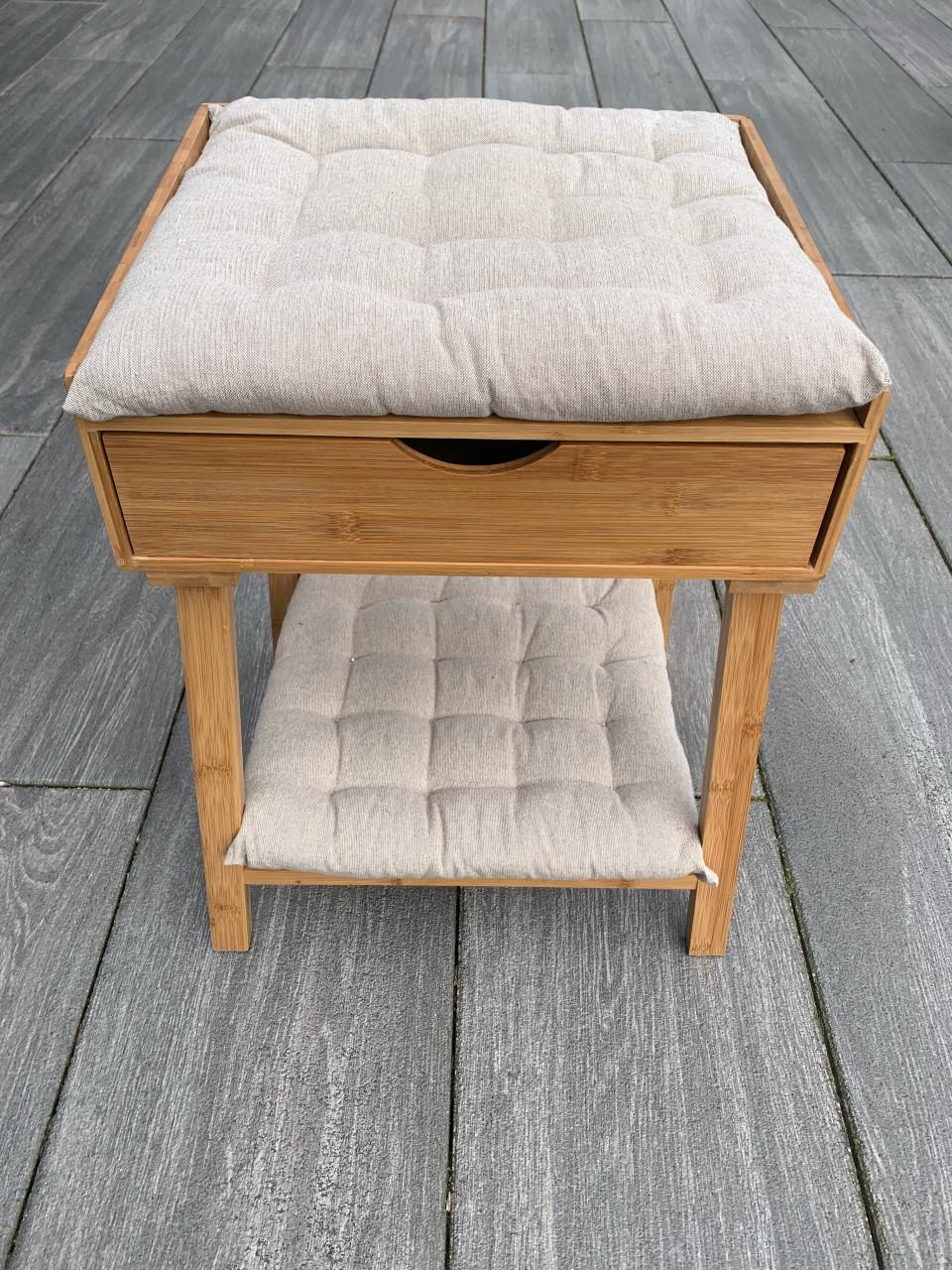 Katten kastje met kussens