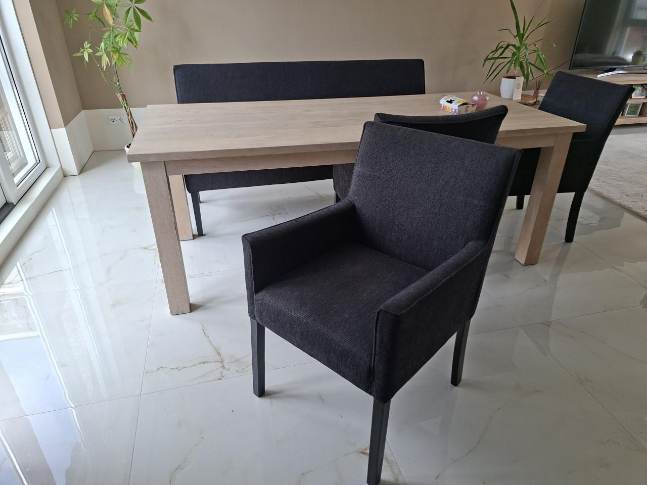 3 eetkamer stoelen +bankje