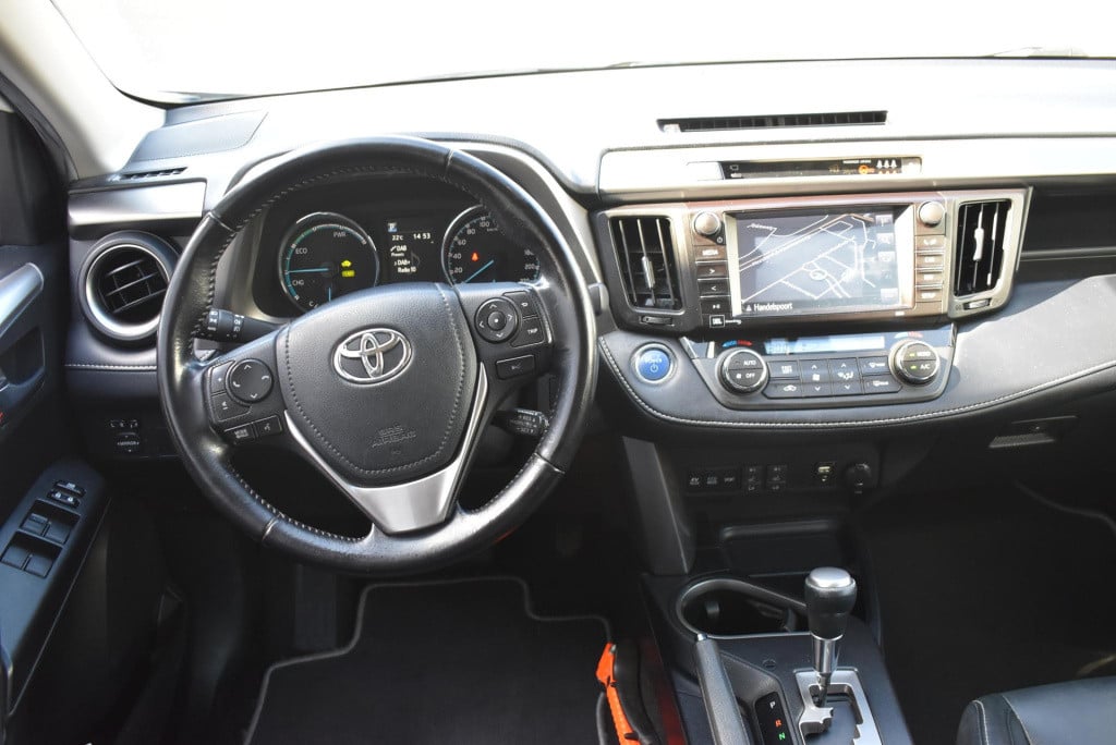 Toyota Rav4 2.5 hybrid awd executive business