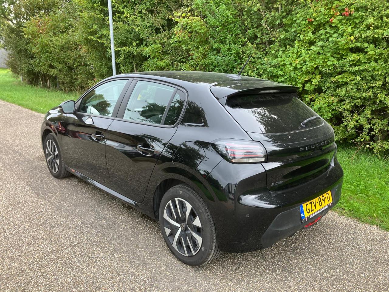 Peugeot 208 1.2