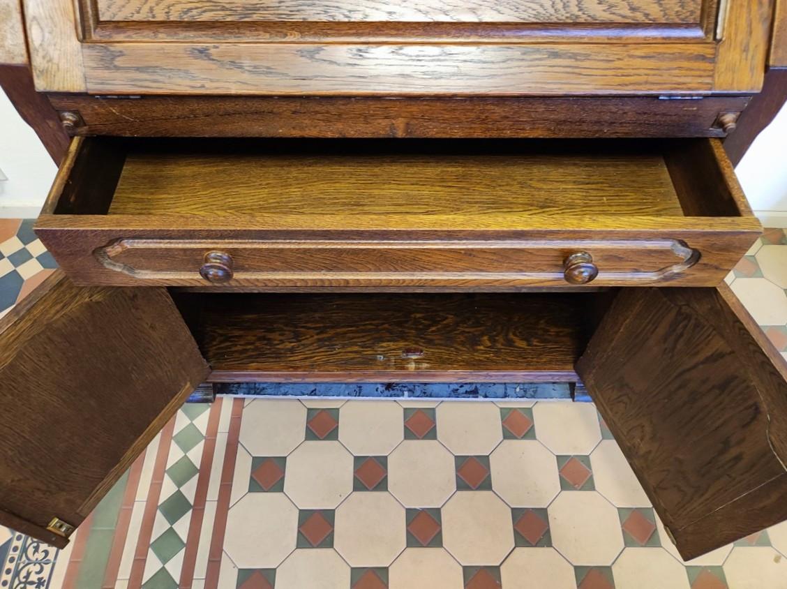 Secretaire