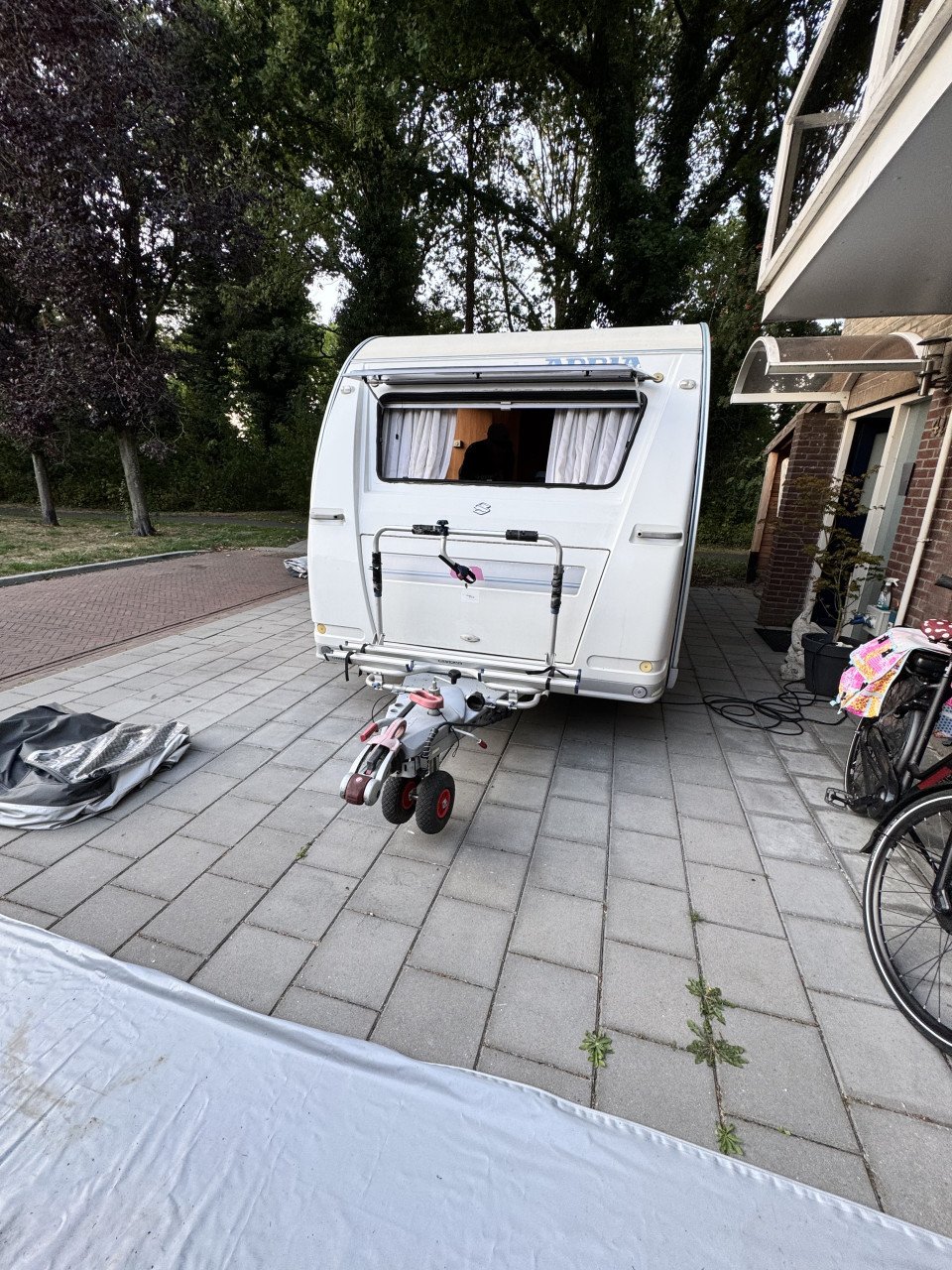 Adria Adiva 502 UP / Dorema Air voortent / Kampa Air luifel ( 2003)