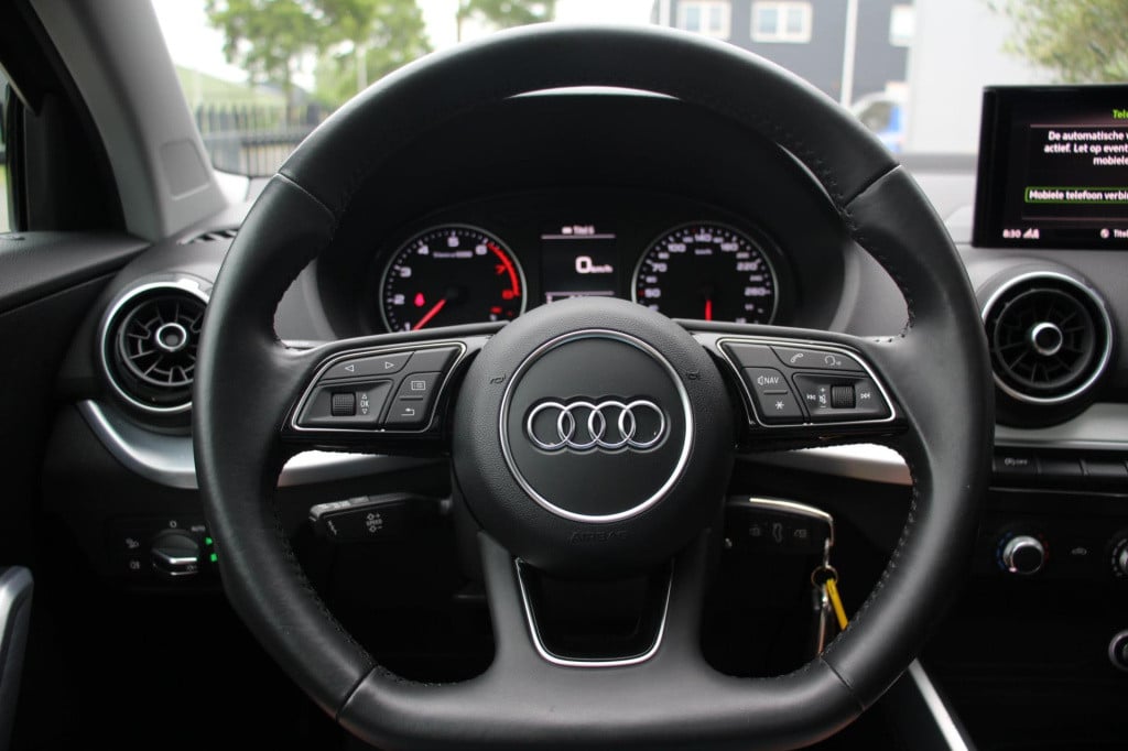 Audi Q2 1.4 tfsi sport - leder - pano - led v&a - trekhaak - navi - audi co
