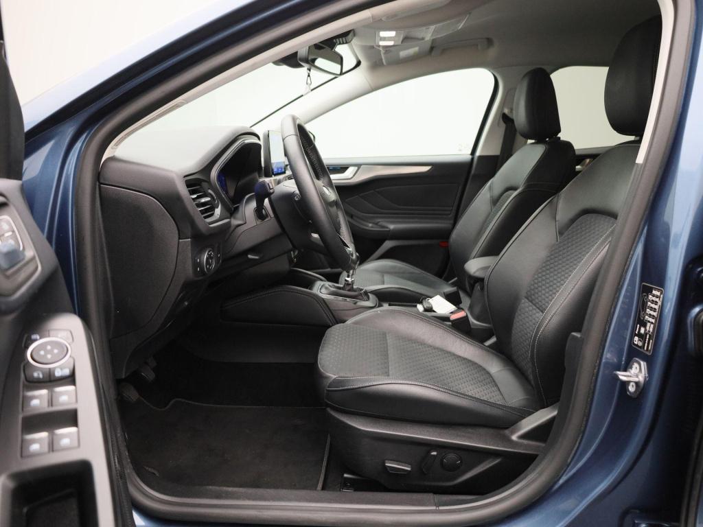 Ford Focus clipper 1.0i ecoboost mhev 114kw titanium winterpack | b&o sound