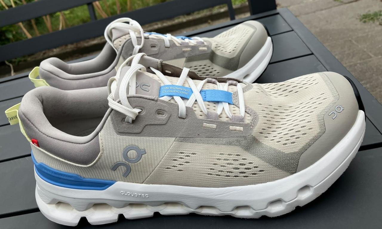 Sportschoenen/hardloopschoenen