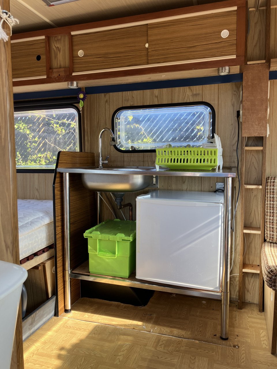 Vintage caravan Chateau 320 Parade