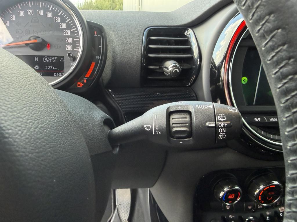 Mini Clubman 1.5 cooper business edition 6-drs