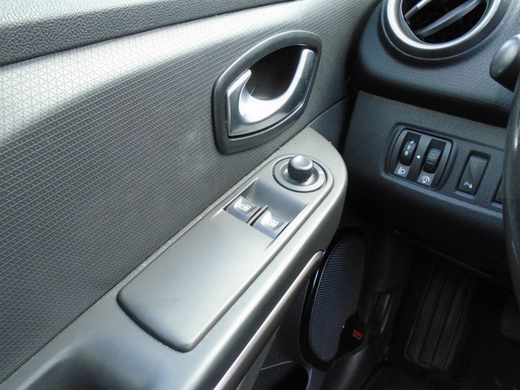 Renault Clio 0.9 tce limited