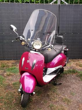 Retro scooter