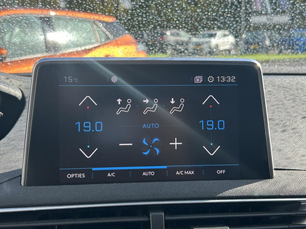 Peugeot 3008 1.2 puretech 130pk s&s allure navigatie | bt | applecarplay & 