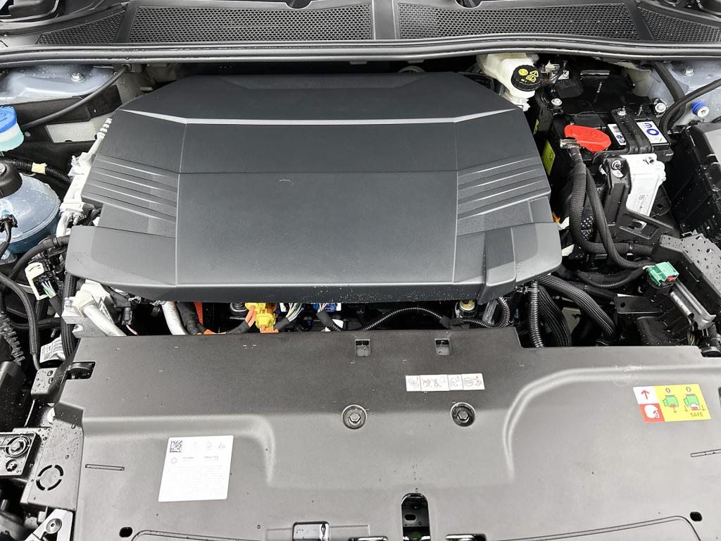 Ds Ds 4 no e-tense pallas comfort tech pack 58.3 kwh | adaptieve cruise con