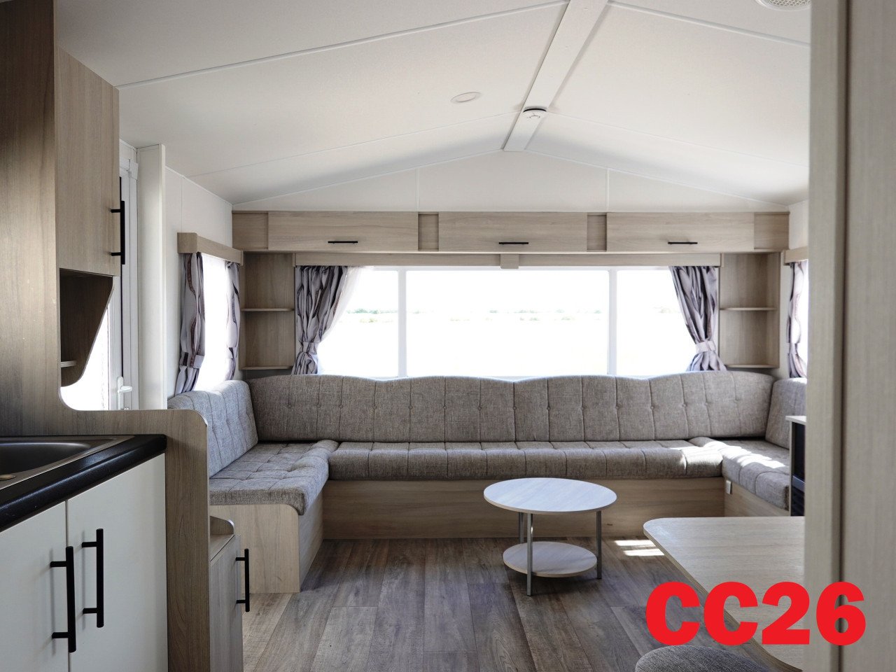 Bijna nieuw chalet met kunststof buitenzijde en dubbel glas 2 slk te koop