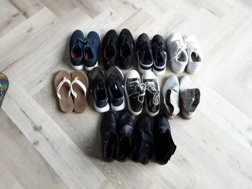 Dames en heren schoenen allemaal merk Nike mt 39 en 40