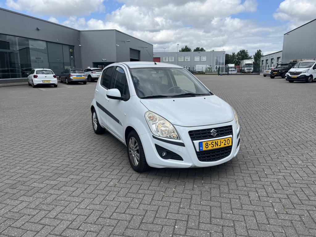 Suzuki Splash 1.0 vvt exclusive easss meer foto's volgen