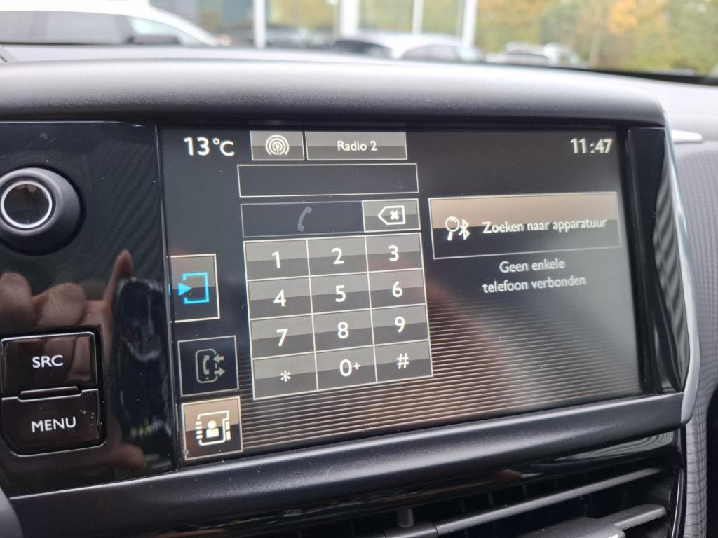 Peugeot 2008 suv 1.2 active pack premium pano/nav/lmv