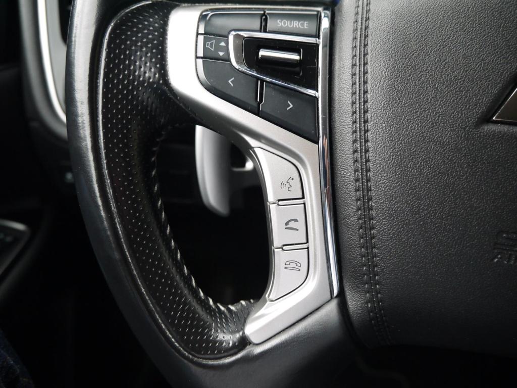 Mitsubishi Outlander 2.4 phev 224 pk intense|rijklaar