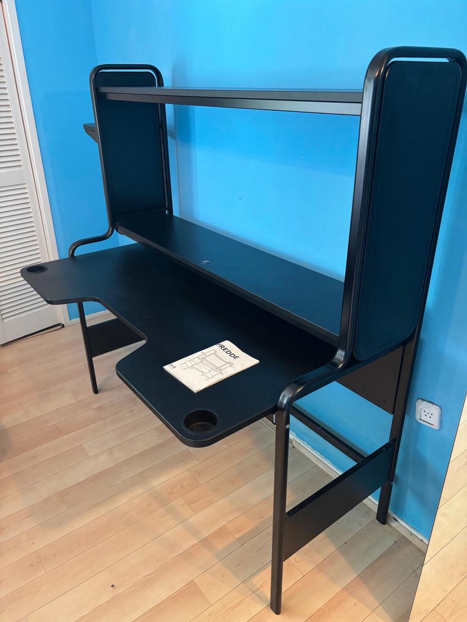 IKEA computermeubel FREDDE, zwart