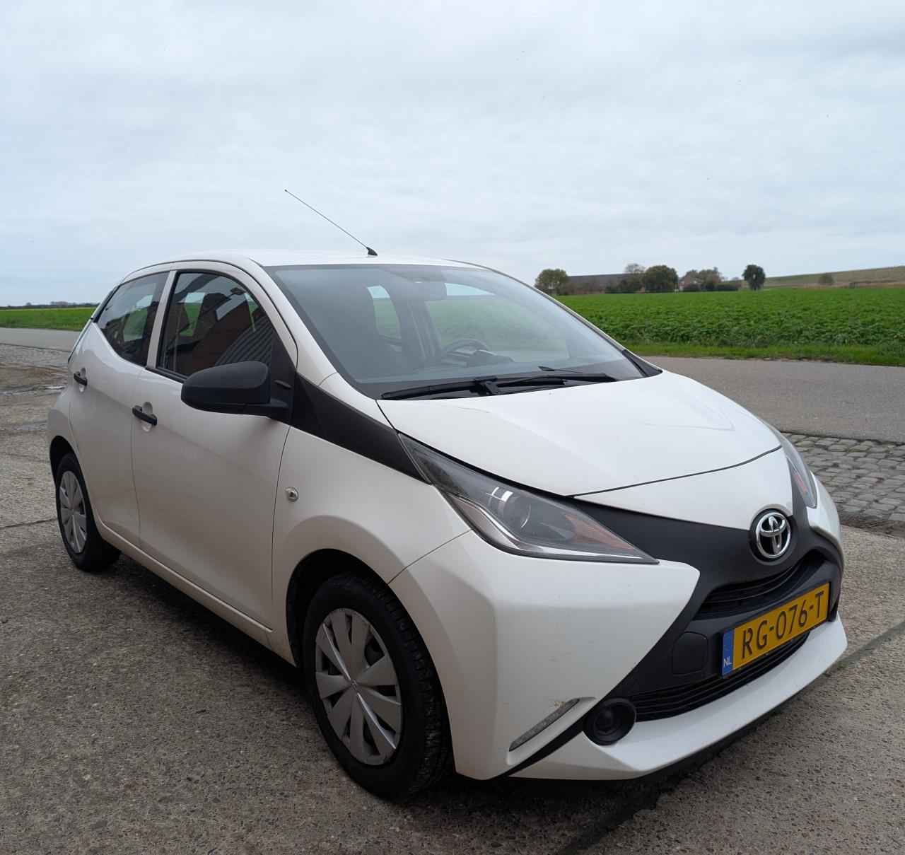 Toyota Aygo | 1.0 VVT-i x-fun Airco | Centrale vergr.