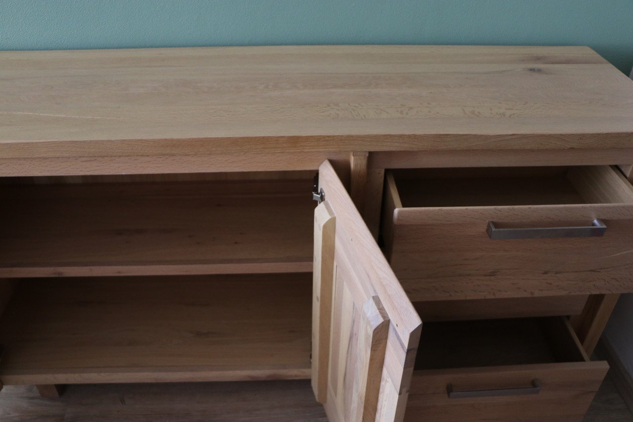 Dressoir (Henders @ Hazel)