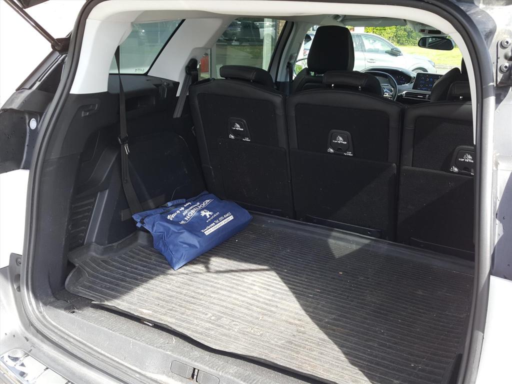 Peugeot 5008 allure 1.2 pt-130pk automaat (6t) full-led voor |comfort stoel
