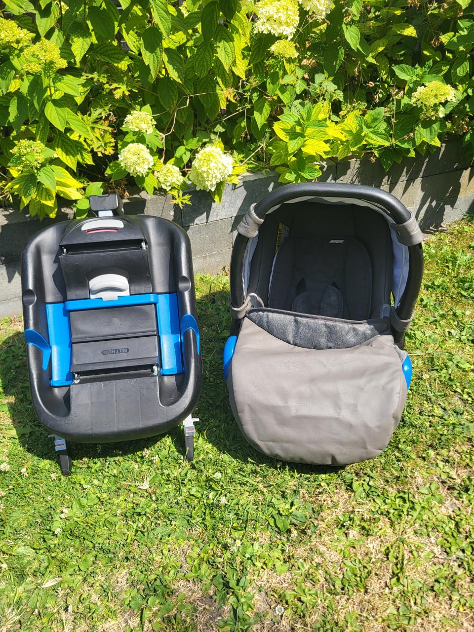 Luxe kinderwagen/Maxi-Cosi met base (isofix)