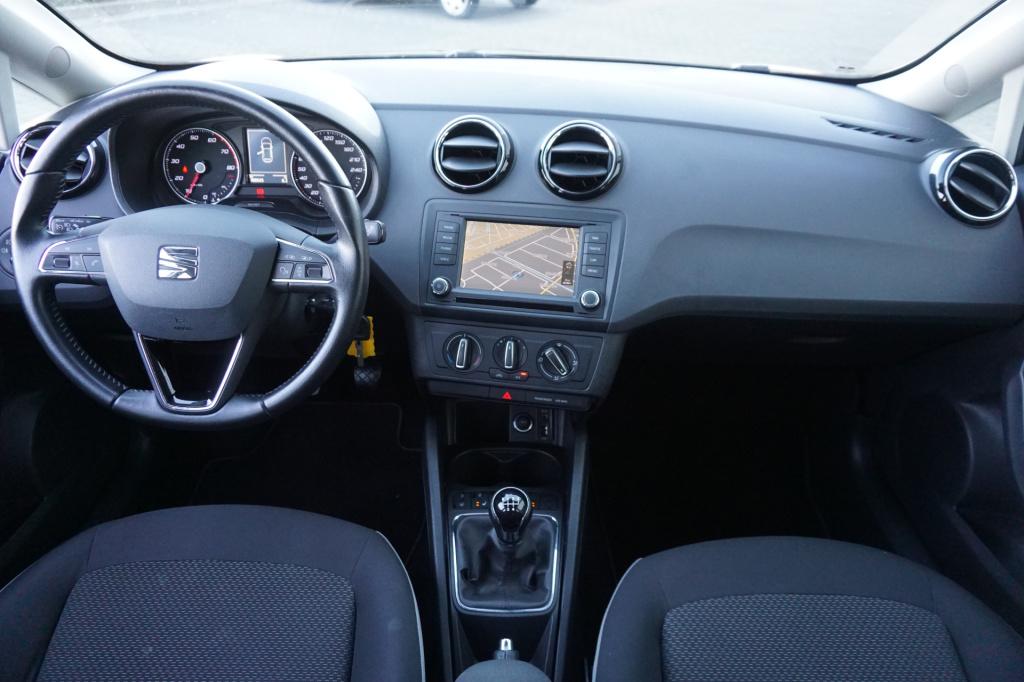 Seat Ibiza st 1.0 ecotsi style connect airco / navi / cruise / parkeersens.