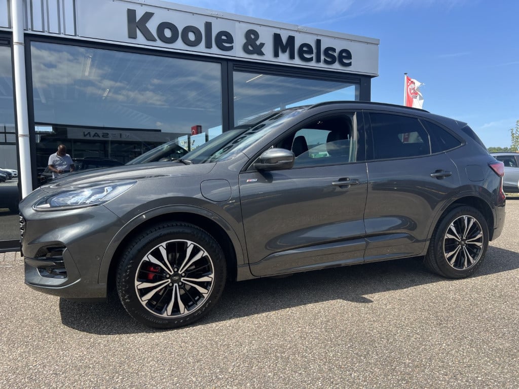 Ford Kuga 2.5 phev e-cvt 225pk st-line x , winterpack