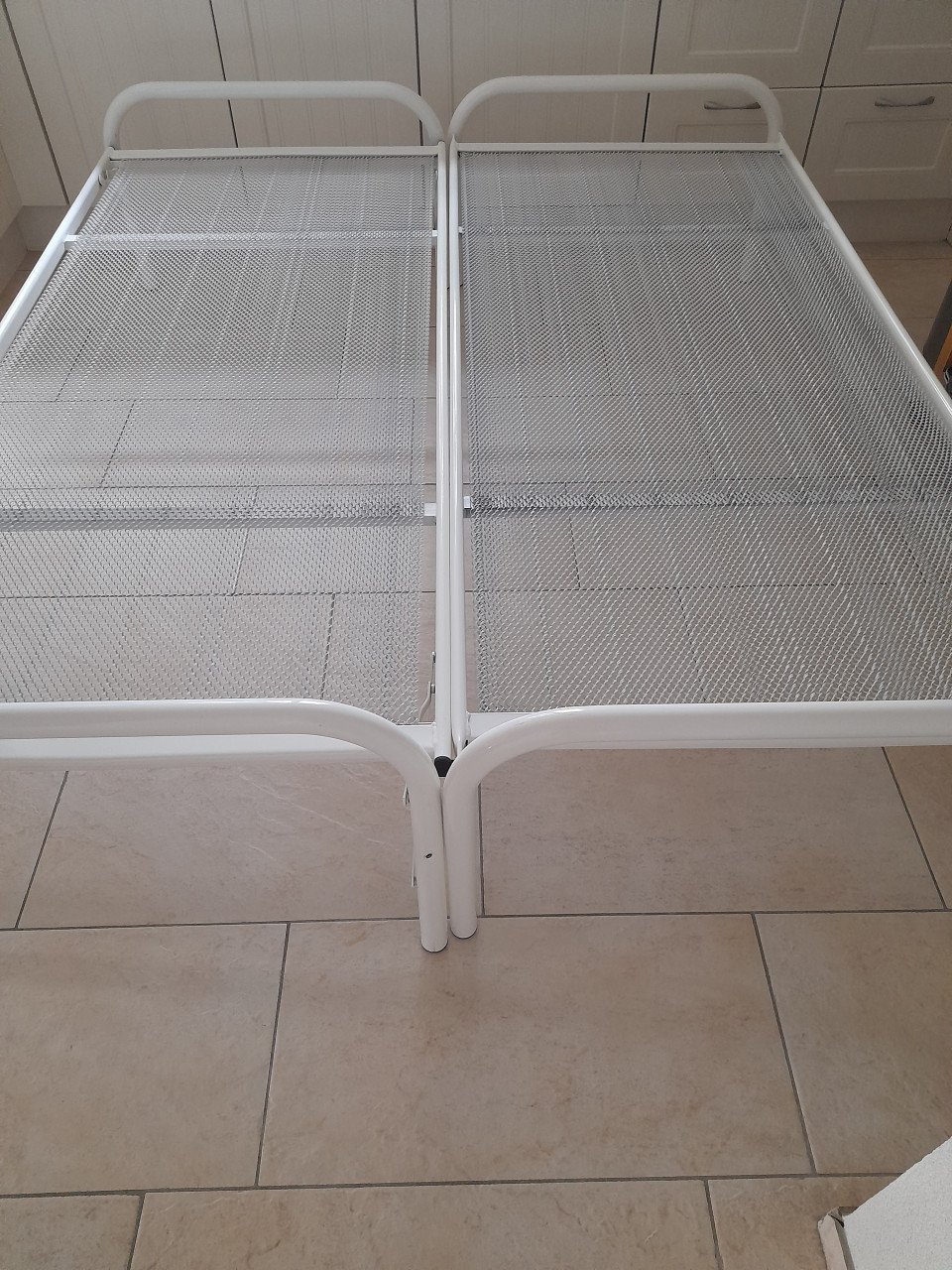 Bed met onderschuif bed (in goede nette staat ) 2 x 80 x 200
