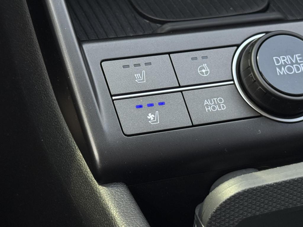 Hyundai Kona 1.6 gdi hev premium | two-tone lakkleur | stoelverwarming + -v