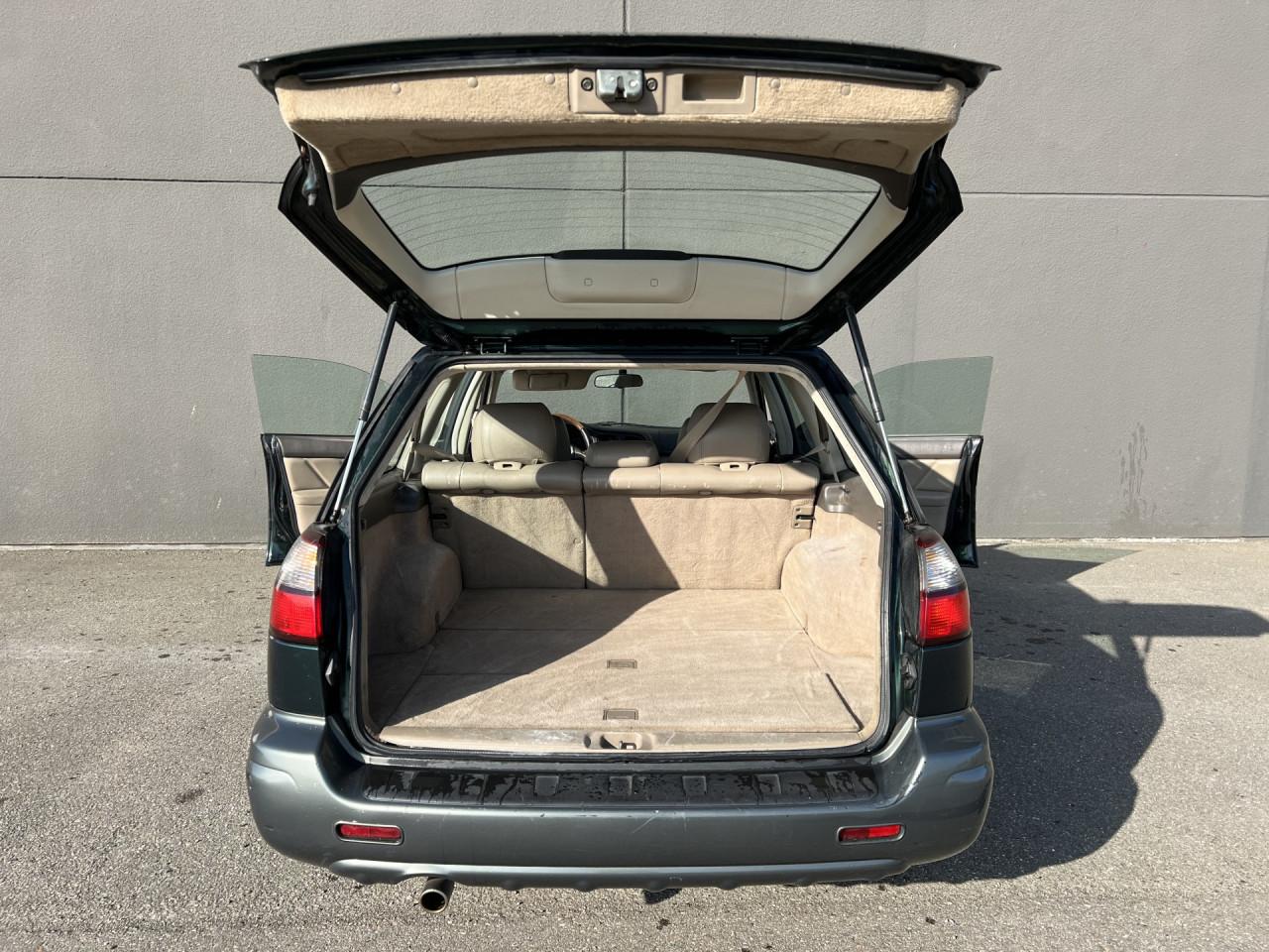 Subaru Legacy Outback 3.0 Outback AWD H6