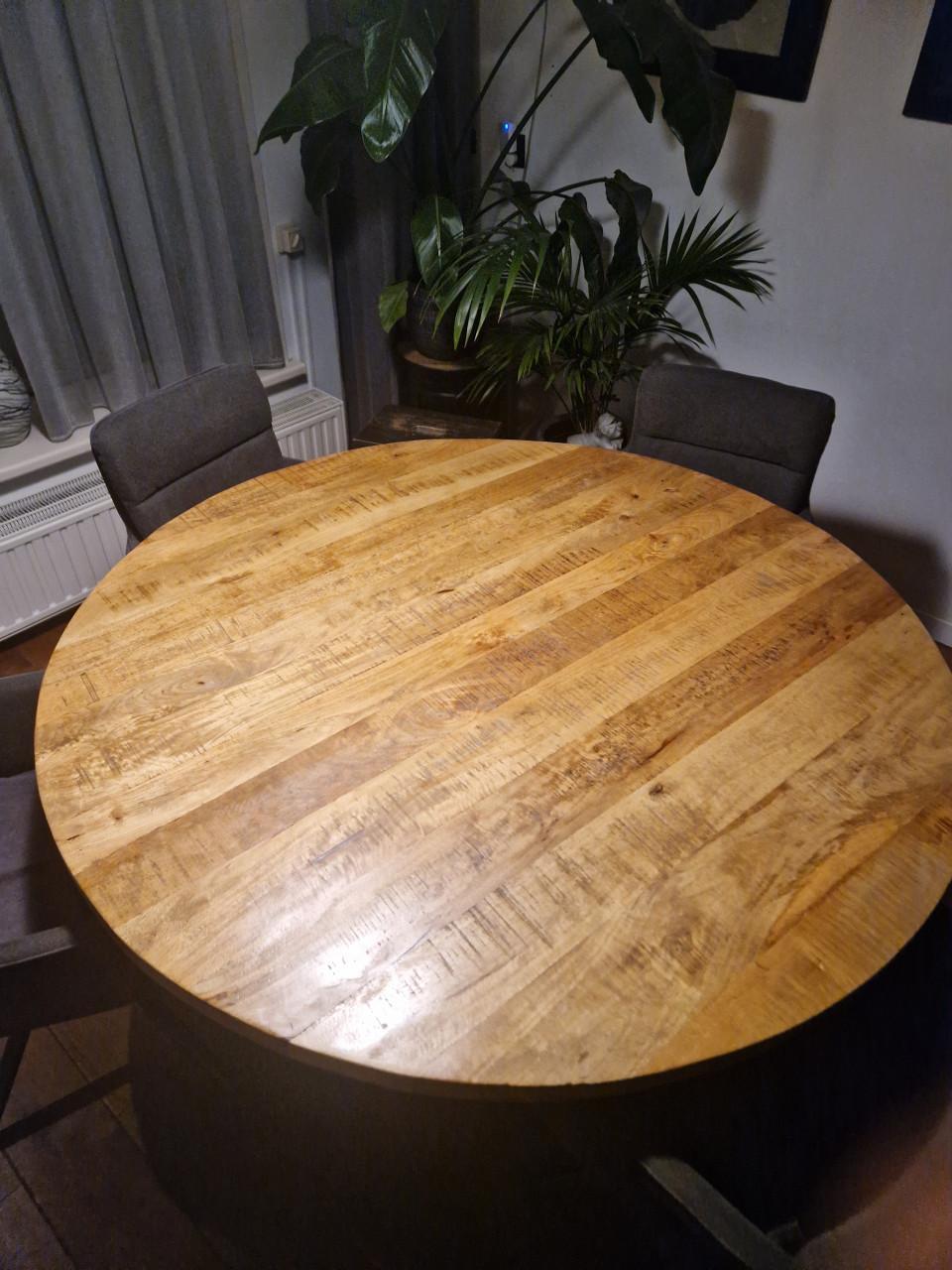 Eettafel mangohout