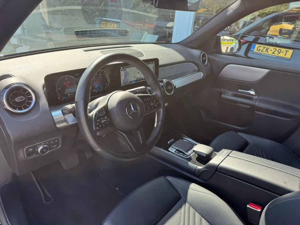 Mercedes-Benz Glb 200 business solution