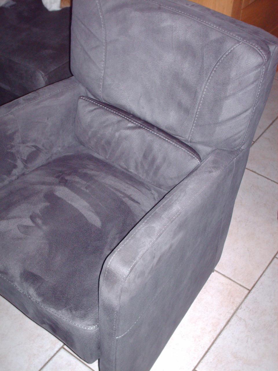 Te koop  :   4 Eetkamerstoelen.