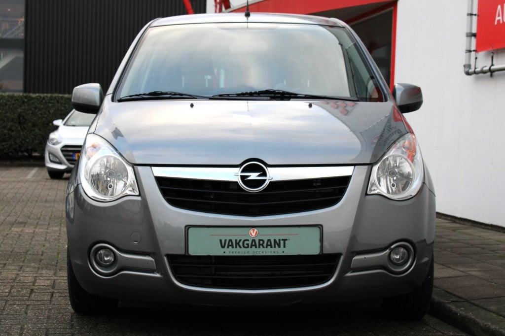 Opel Agila 1.0 edition