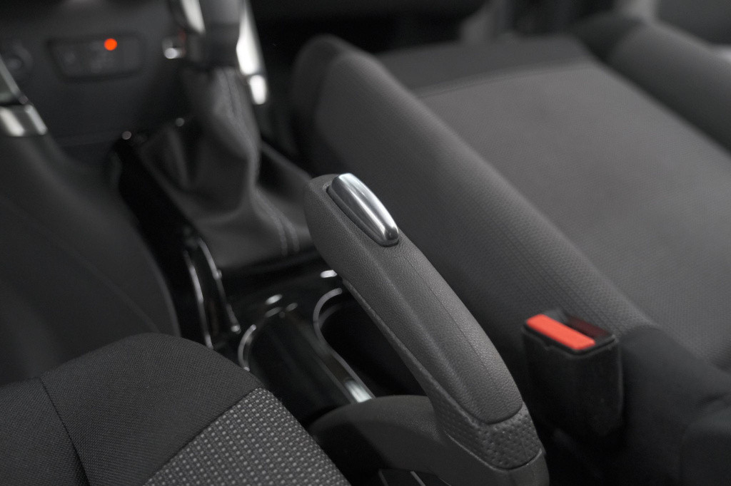 Citroen C3 Aircross puretech 130 eat6 max | parkeersensoren | stoelverwarmi