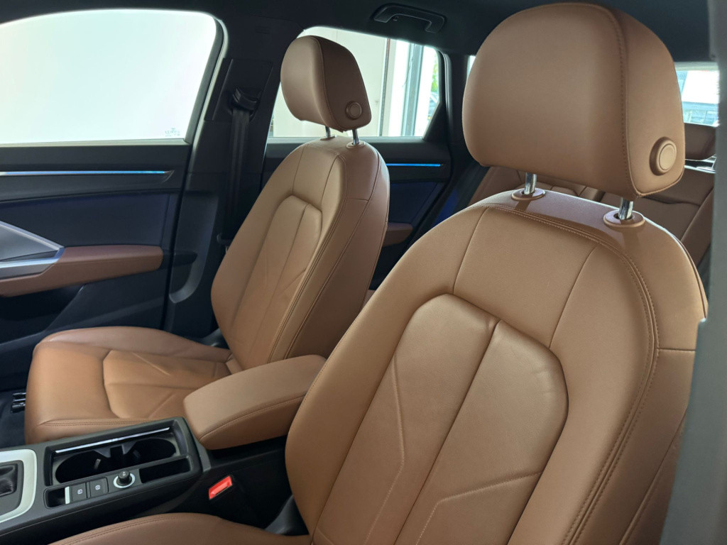 Audi Q3 35 tfsi advanced