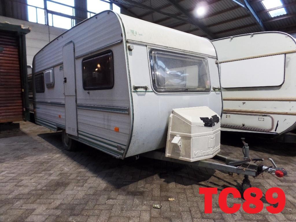 Ruim aanbod tourcaravans met en zonder geldig kentekenbewijs te koop