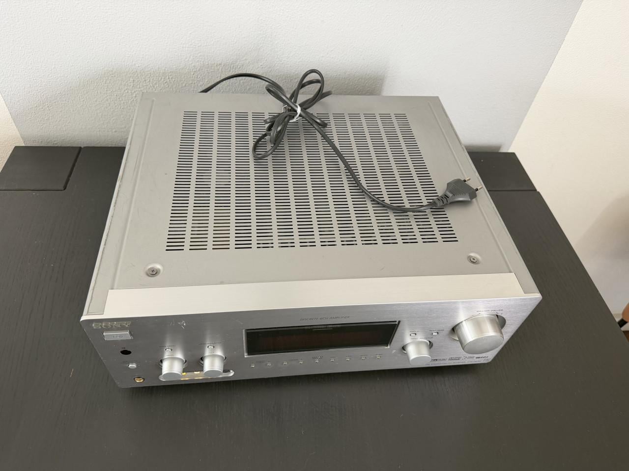 Sony STR-DB790 FM Stereo/FM-AM Receiver - Zilver