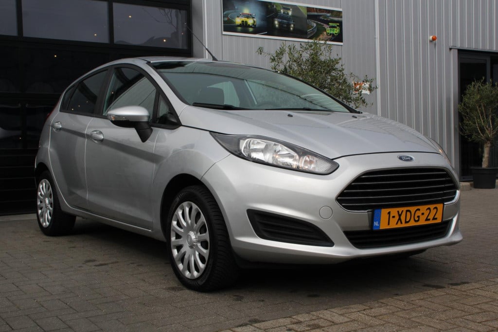 Ford Fiesta 1.0 trend - airco - elek.ramen - elek spiegels - isofix - aux/u