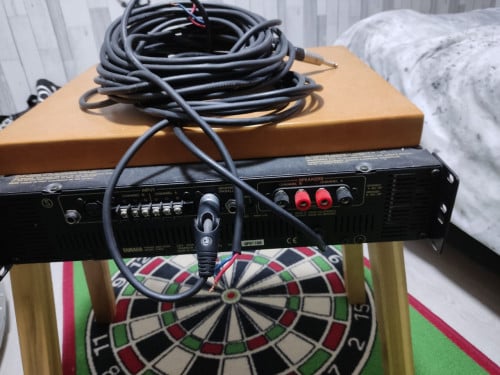 Yamaha P1600 pa-versterker