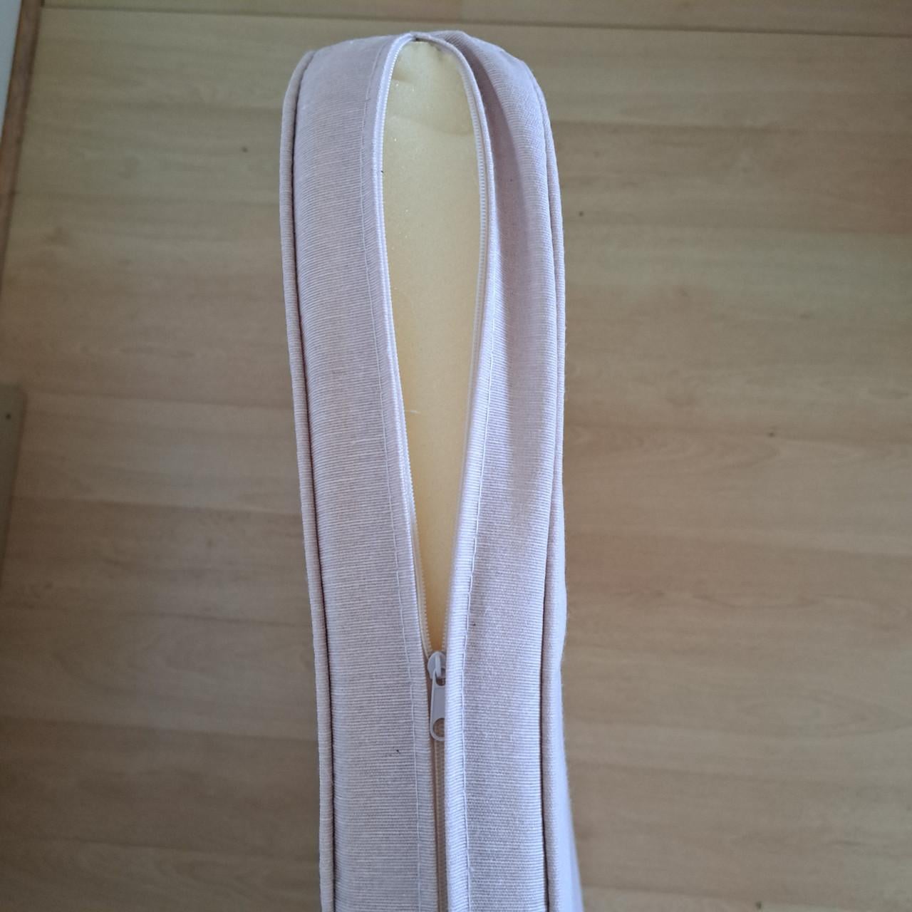 Nieuwe tuinbankkussens beige/zandkleurig