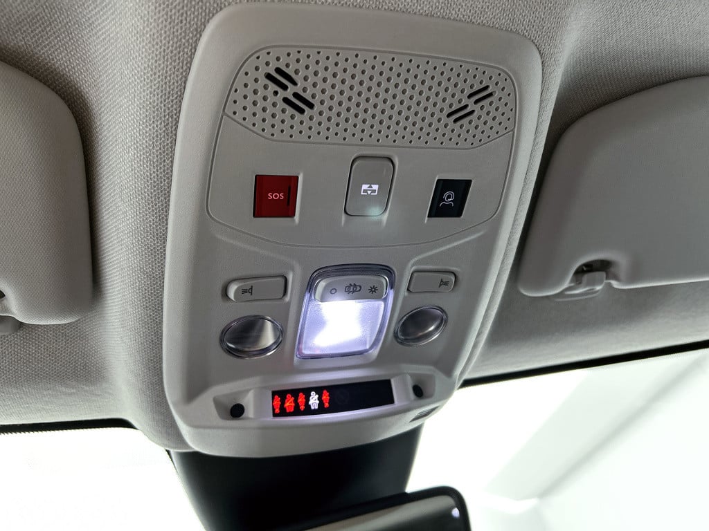 Citroen C4 130 pk shine | rijklaar | panorama dak | head up dispay |
