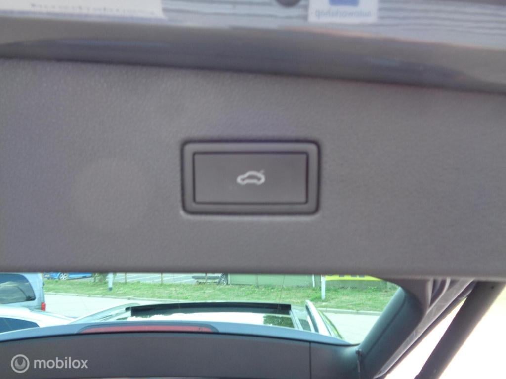 Volkswagen Tiguan 1.5 tsi elegance/airco/navi/pano/virtual/leer/memory/stoe