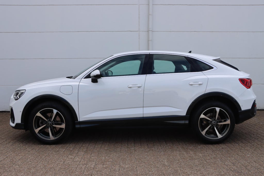 Audi Q3 sportback 45 tfsi e s edition 245pk s-tronic